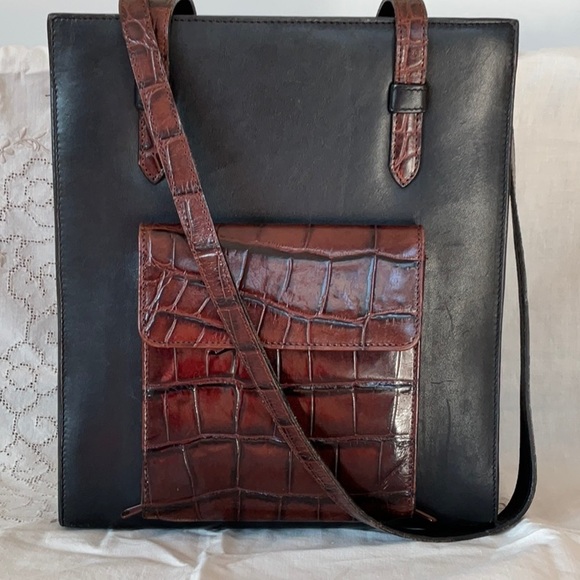 Lisa Loren Black/Brown leather shoulder bag